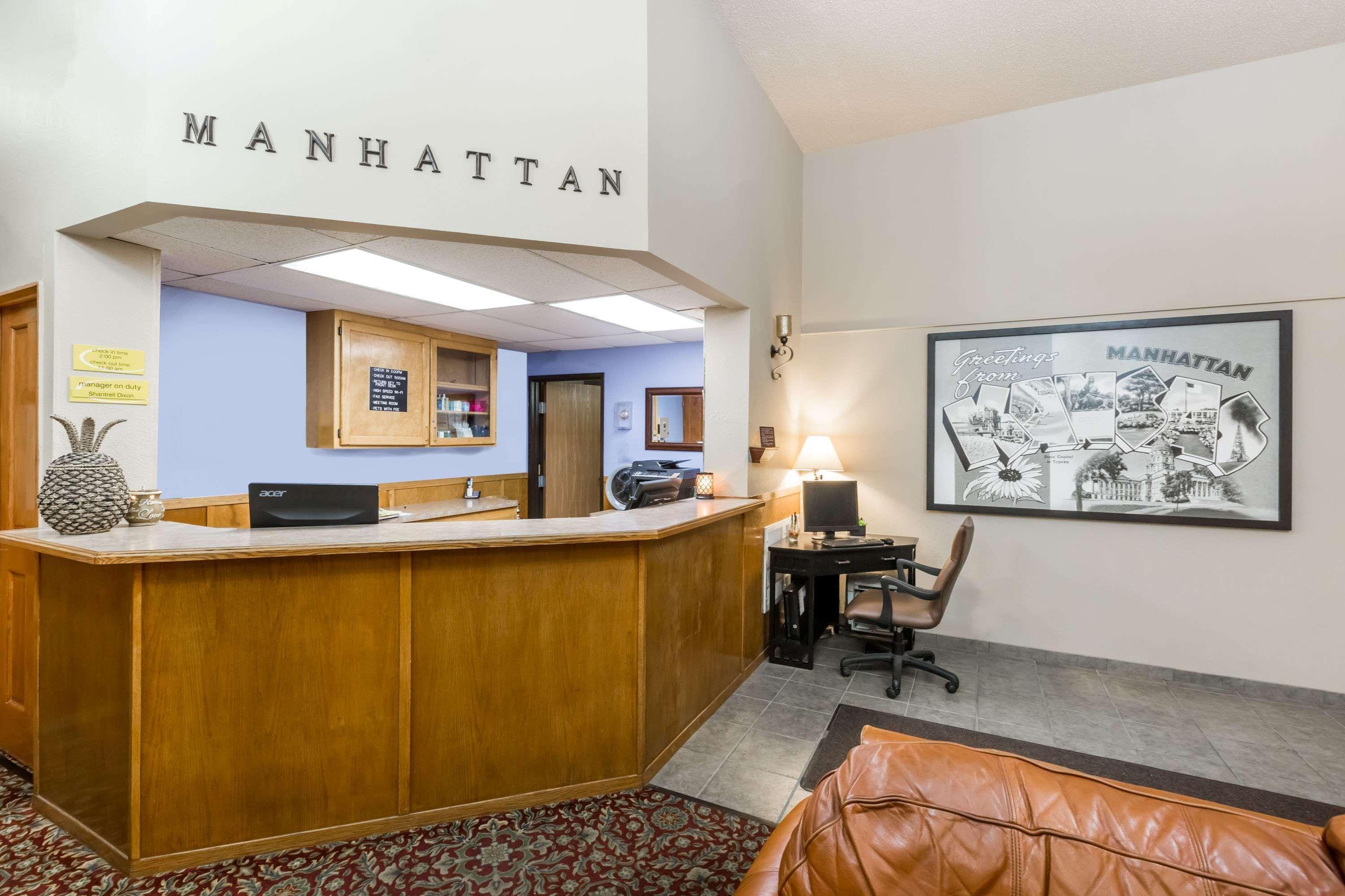 Super 8 By Wyndham Manhattan Ks Exterior foto
